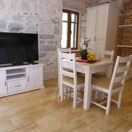 Apartaments Charlie Chaplin Kotor Exterior photo
